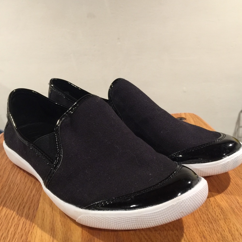 Slip on yoga mat bottom shoes. Size 7